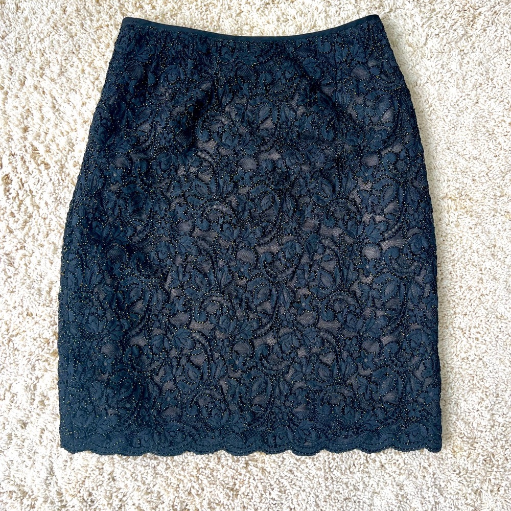 Stunning Emanuel Ungaro Sz 6 Illusion 🖤 Embroidered Black Lace 🖤  Skirt